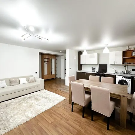 Apartman Center Location 2 Bedrooms *